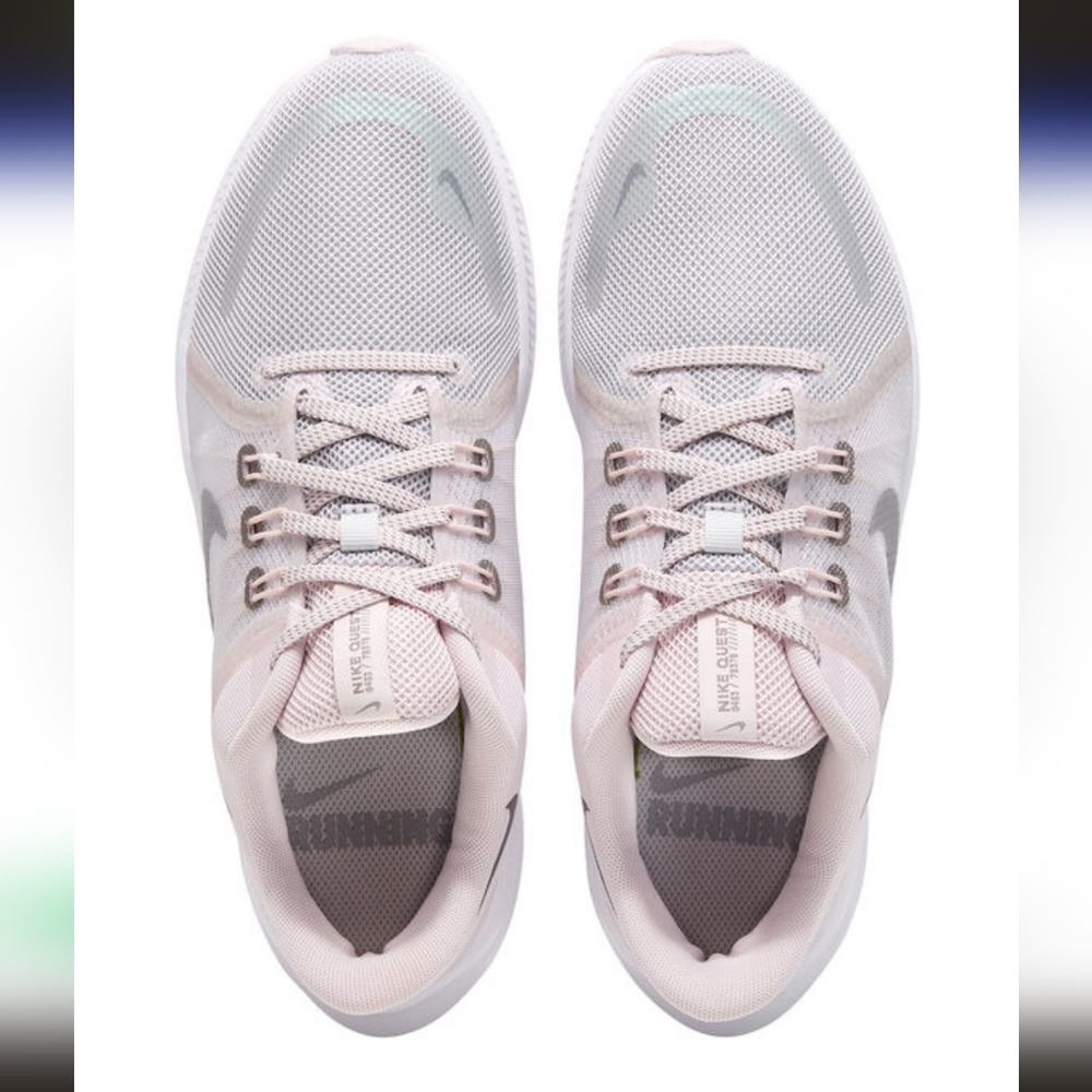 Nike Quest 5 Women's Road Running Shoes Size 11
